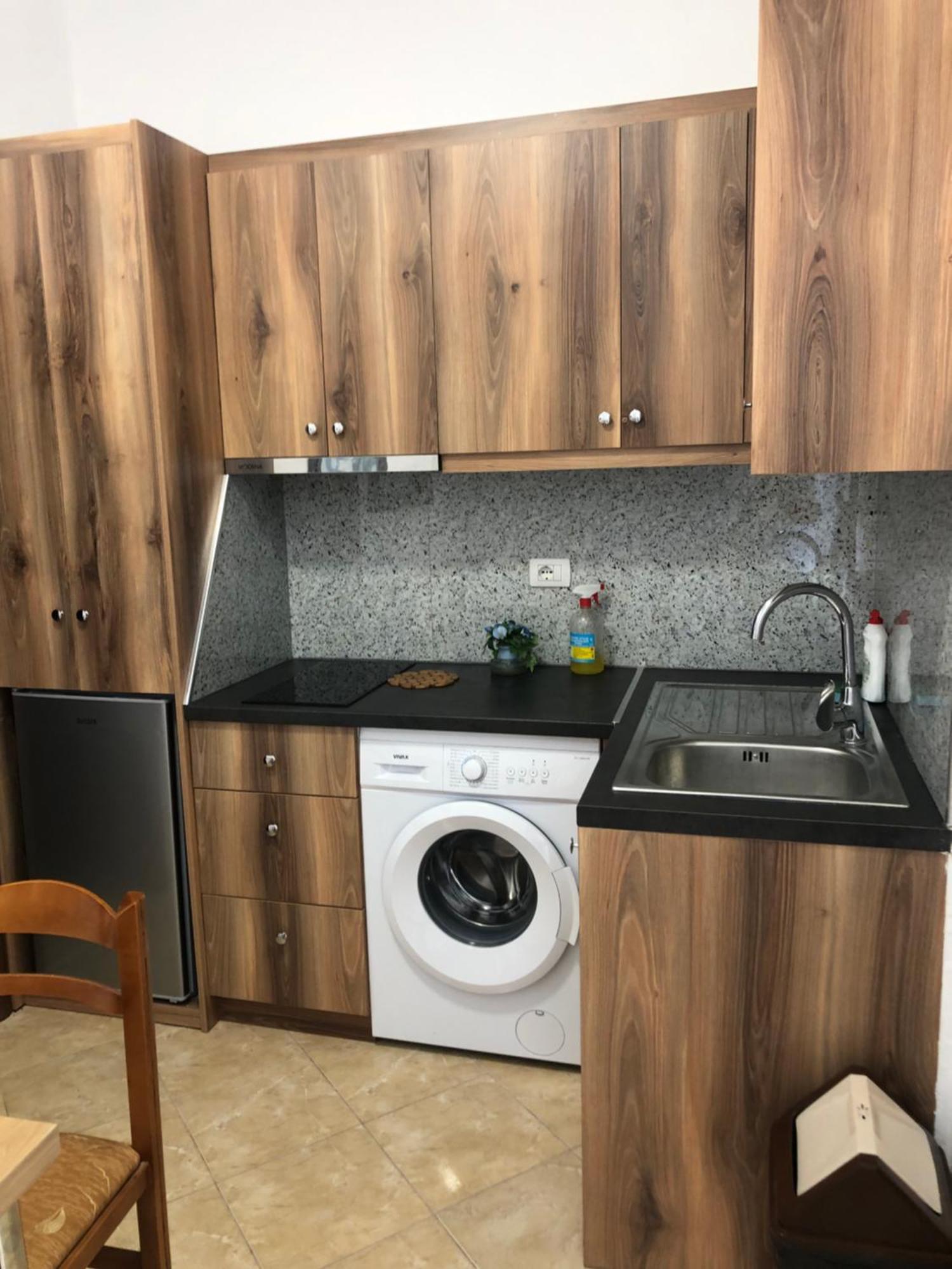 Apartment Emas Private
