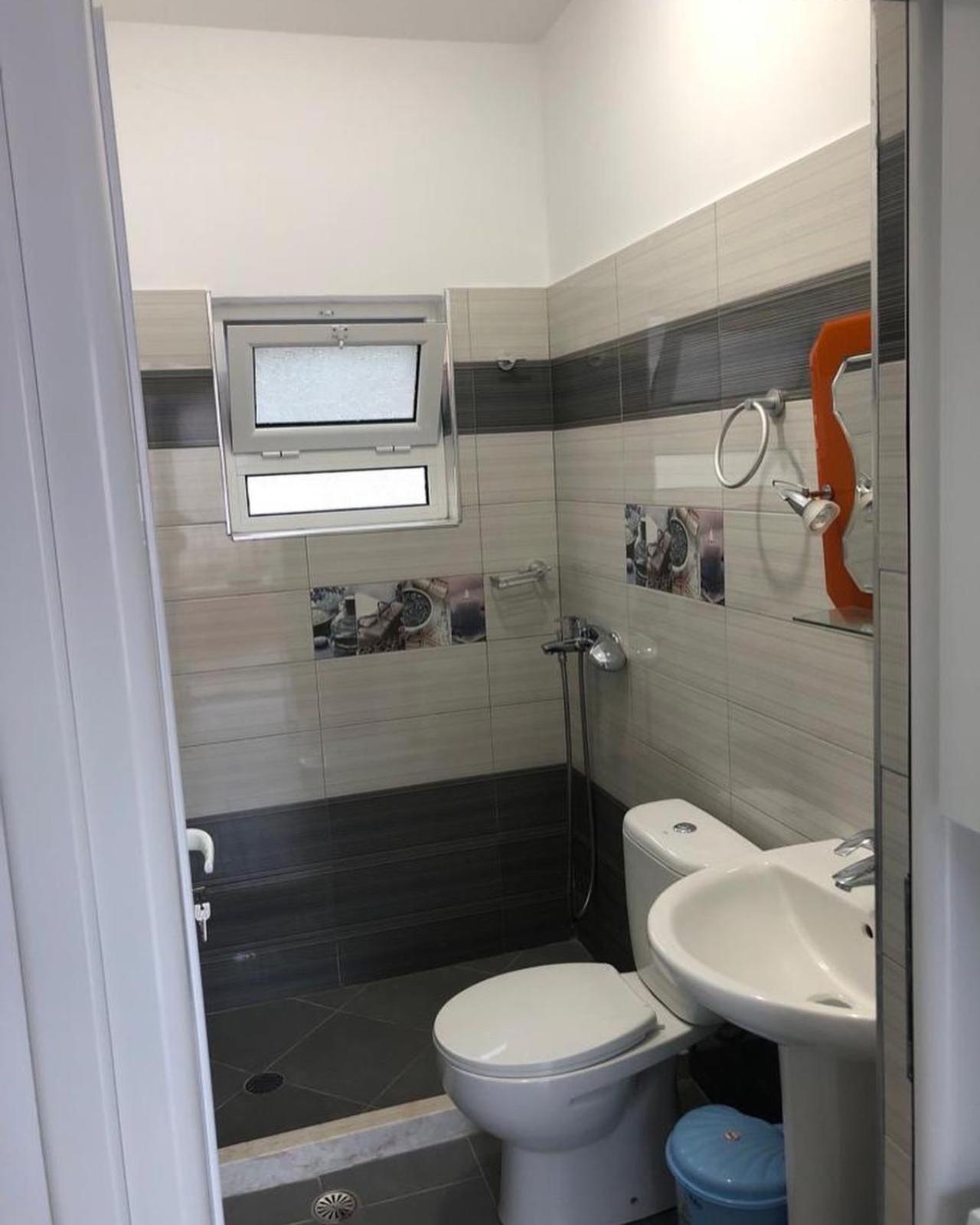 Emas Private Apartment Sarandë